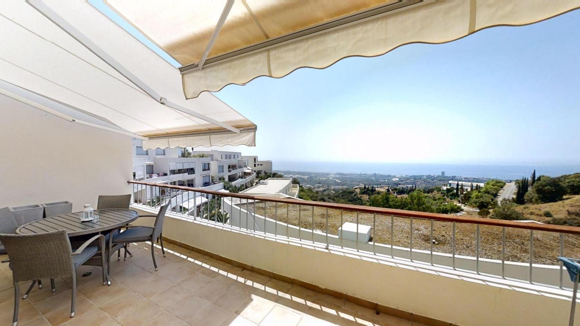 Fine Duplex Apartment With Stunning Sea Views ماربيا المظهر الخارجي الصورة