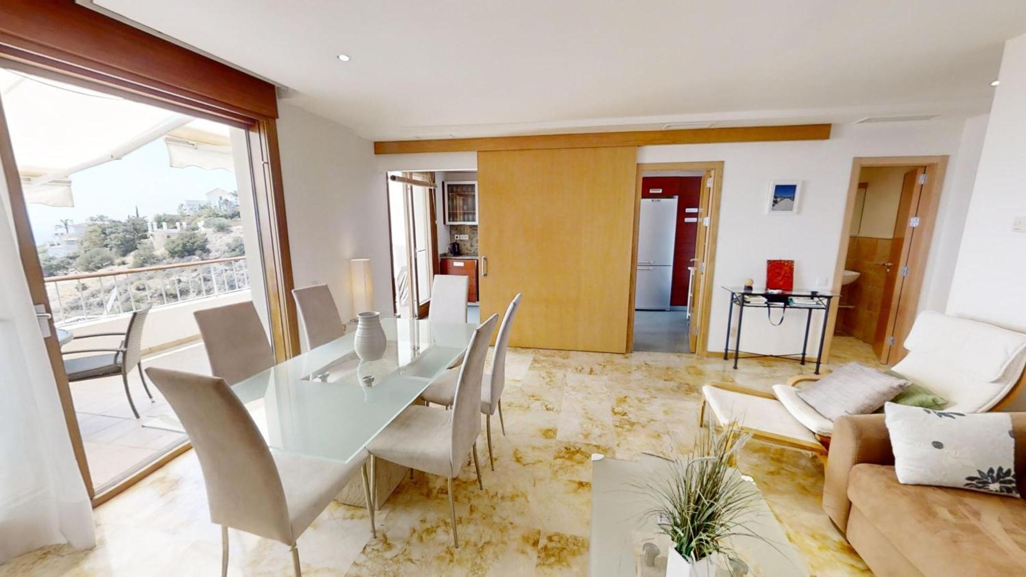 Fine Duplex Apartment With Stunning Sea Views ماربيا المظهر الخارجي الصورة